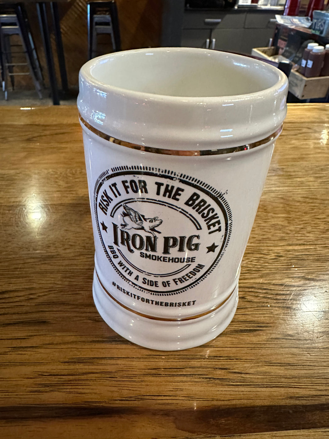 Pig Crew Mug Club-Lifetime w FUEL Pass NFT